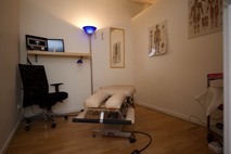 Clinic-treatment-room
